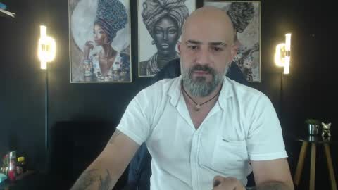Snapshot of alex_saints_ce chatting on 05-17-26, 04:58 Alex Saints online show from 05-17-26, 04:58