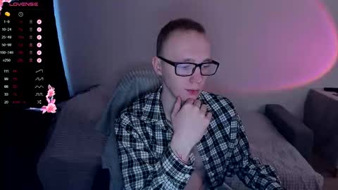 alex_silent online show from 10-17-25, 10:29