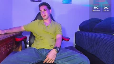 Snapshot of alex_smith0 chatting on 12-29-24, 04:38 online show from 12-29-24, 04:38