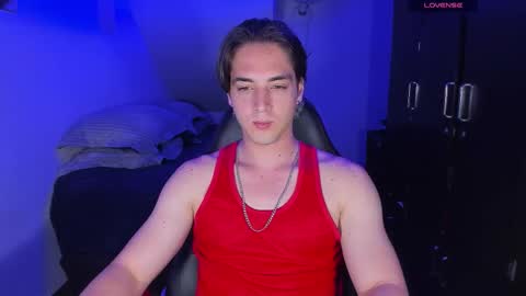 Snapshot of alex_smith0 chatting on 09-20-25, 02:23 online show from 09-20-25, 02:23