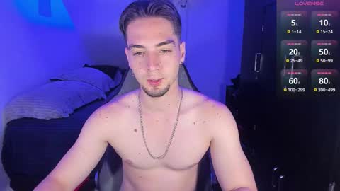 Snapshot of alex_smith0 chatting on 10-11-25, 02:55 online show from 10-11-25, 02:55