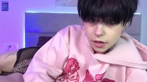 Snapshot of alex_valllley chatting on 03-06-26, 11:12 Alex Valley online show from 03-06-26, 11:12