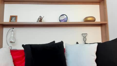 alex_wolf05 online show from 04-07-26, 06:19