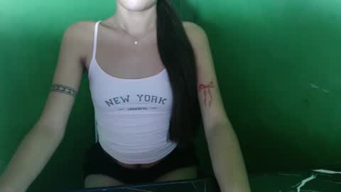 alexa04052007 online show from 10-15-25, 04:07