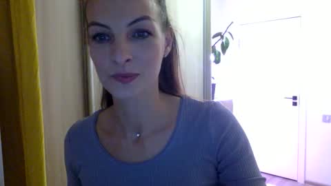 alexa_dreaam online show from 10-08-25, 05:21