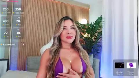 Alejandra online show from 07-20-26, 12:47