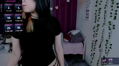Snapshot of alexa_lexi chatting on 05-22-26, 10:54 alexa_lexi online show from 05-22-26, 10:54