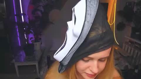 alexa_pirs online show from 10-17-25, 03:47