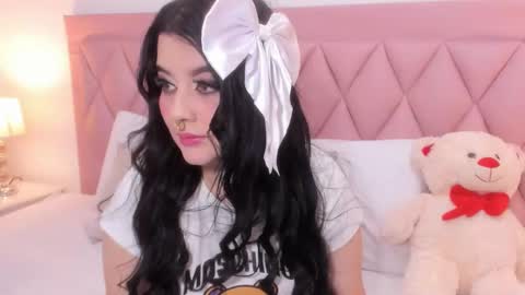 Snapshot of alexa_star1 chatting on 12-17-24, 06:42 Alexa online show from 12-17-24, 06:42