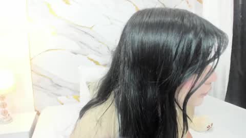 Snapshot of alexa_star1 chatting on 03-04-25, 04:41 Alexa online show from 03-04-25, 04:41