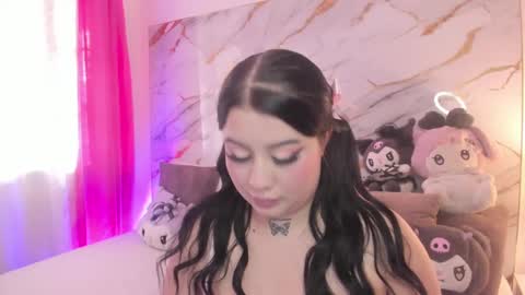 Snapshot of alexa_star1 chatting on 09-19-25, 05:13 Alexa online show from 09-19-25, 05:13