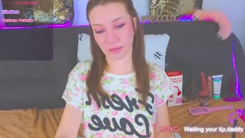 Snapshot of alexa_stoun chatting on 02-02-25, 02:45 Alexa online show from 02-02-25, 02:45