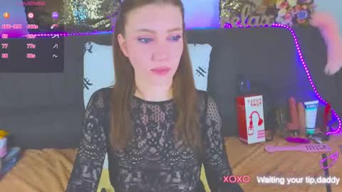 Snapshot of alexa_stoun chatting on 02-16-25, 02:10 Alexa online show from 02-16-25, 02:10