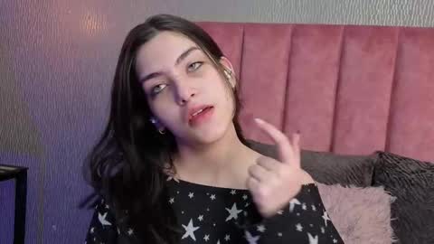 Alexa Thaylor online show from 03-18-26, 04:10