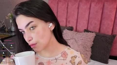 Alexa Thaylor online show from 04-01-26, 04:04