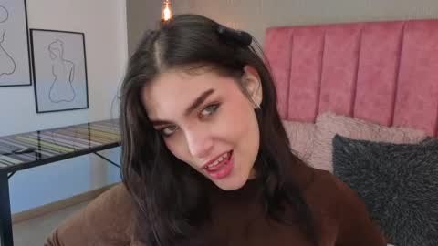 Alexa Thaylor online show from 04-20-26, 03:15