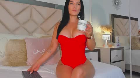 Snapshot of alexa_tobar chatting on 02-09-25, 12:17 alexa_tobar online show from 02-09-25, 12:17