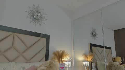 Snapshot of alexa_tobar chatting on 02-28-25, 04:43 alexa_tobar online show from 02-28-25, 04:43