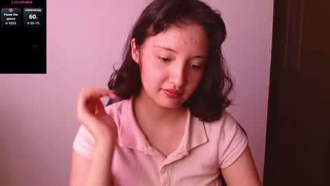 Snapshot of alexaa08 chatting on 01-05-26, 05:27 Alexandra 3 online show from 01-05-26, 05:27