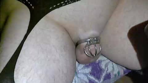 Snapshot of alexaalex808080 chatting on 02-22-25, 09:04 Vika online show from 02-22-25, 09:04