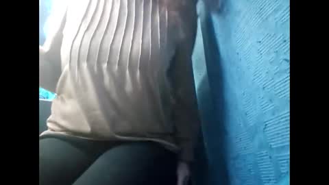 Snapshot of alexablu00 chatting on 01-16-25, 08:03 AlexaBlu online show from 01-16-25, 08:03