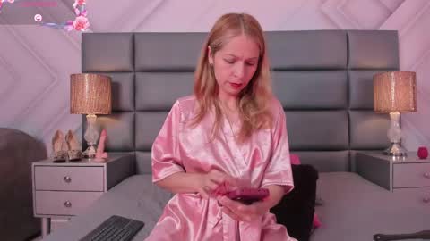    online show from 04-18-26, 12:31