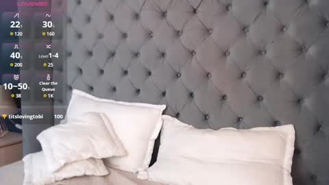 Snapshot of alexamadisson chatting on 01-17-25, 10:56 Alexa online show from 01-17-25, 10:56