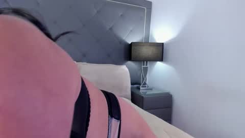 Snapshot of alexamadisson chatting on 09-23-25, 07:17 Alexa online show from 09-23-25, 07:17