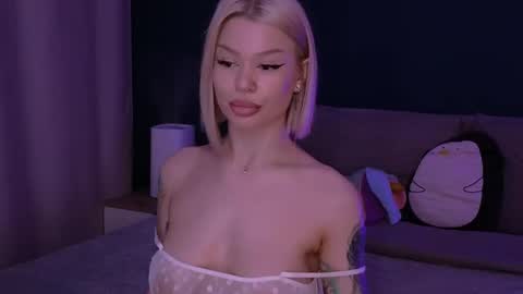 Snapshot of alexamason chatting on 02-27-25, 01:48 Alexa Mason online show from 02-27-25, 01:48