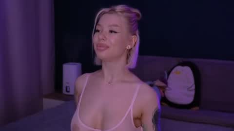 Snapshot of alexamason chatting on 03-01-25, 04:58 Alexa Mason online show from 03-01-25, 04:58