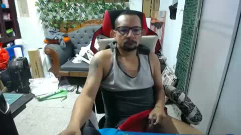 Snapshot of alexamdergal chatting on 01-14-25, 03:26 Alexamdergal online show from 01-14-25, 03:26