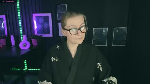 Alexandra online show from 02-28-25, 01:47