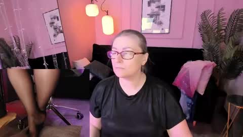 Alexandra online show from 04-25-26, 08:50