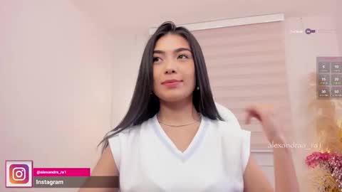 Snapshot of alexandra_ra1 chatting on 11-12-25, 01:39 Alexandra Rodriguez online show from 11-12-25, 01:39