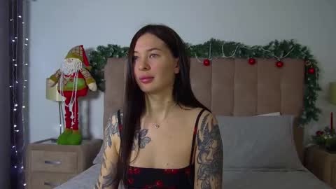 AlexandraBloom online show from 12-15-25, 07:07
