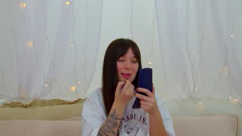 AlexandraBloom online show from 02-11-26, 06:57