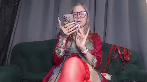 Alexandra online show from 04-14-26, 07:58