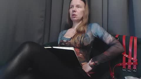 Snapshot of alexandrazaryanova chatting on 07-02-26, 08:09 Alexandra online show from 07-02-26, 08:09