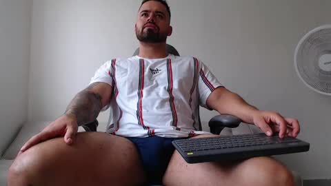 ALEX online show from 11-23-25, 01:33