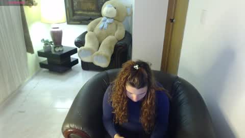 Snapshot of alexatai chatting on 06-24-26, 04:00 alexatai online show from 06-24-26, 04:00
