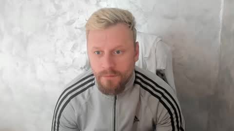 Snapshot of alexboy2022 chatting on 01-14-26, 11:05 onlyfans..alexyno2022 online show from 01-14-26, 11:05