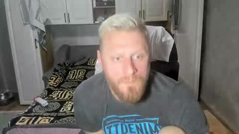 Snapshot of alexboy2022 chatting on 03-05-26, 05:42 onlyfans..alexyno2022 online show from 03-05-26, 05:42