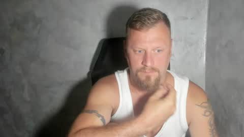 Snapshot of alexboy2022 chatting on 07-10-26, 09:23 onlyfans..alexyno2022 online show from 07-10-26, 09:23