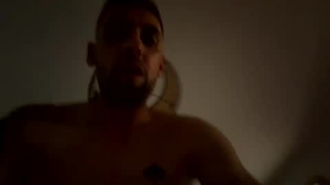Snapshot of alexcana10 chatting on 05-27-26, 07:00 alexcana10 online show from 05-27-26, 07:00