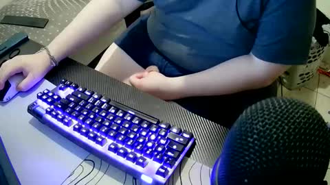 alexcandle online show from 05-27-26, 07:11