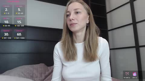 Snapshot of alexcandy69 chatting on 10-18-25, 11:00 Alex Candy online show from 10-18-25, 11:00