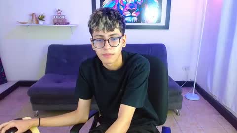 alex online show from 04-18-26, 02:10