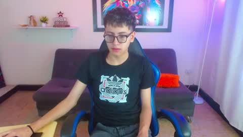 alex online show from 06-10-26, 02:27
