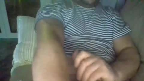 Snapshot of alexdun43 chatting on 03-06-25, 05:35 alexdun43 online show from 03-06-25, 05:35