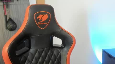 alexfloreszzz online show from 09-18-25, 02:30